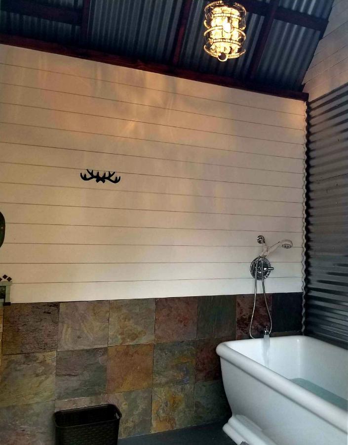 Sacred Mtn River Suites Kernville Exterior foto